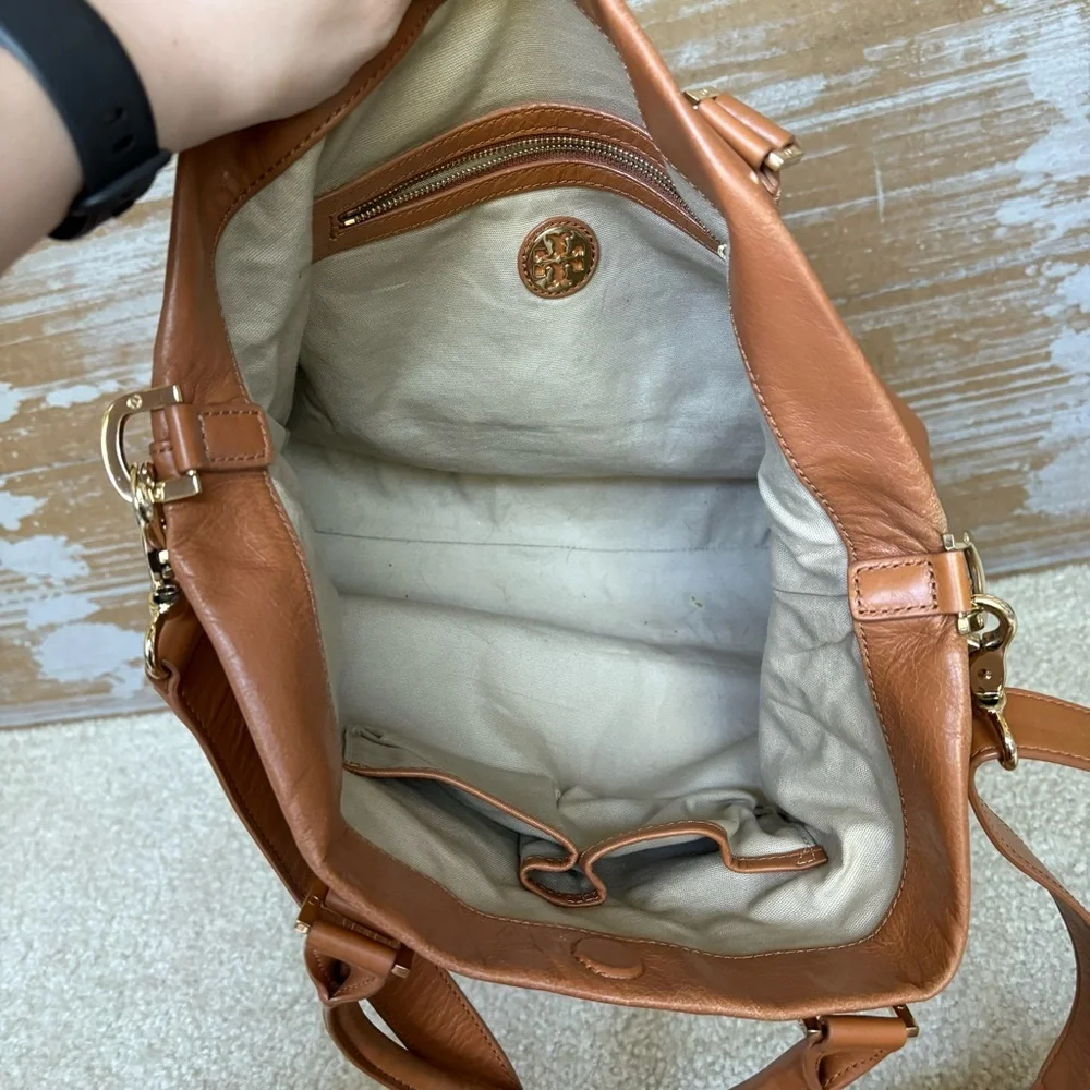 Tory Burch Dena Crossbody Purse Brown Leather Preppy Classic Gold Hardware